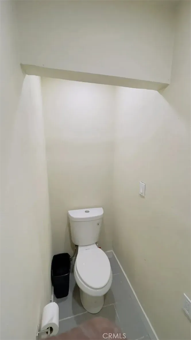 2944 6th Riverside, CA 92507