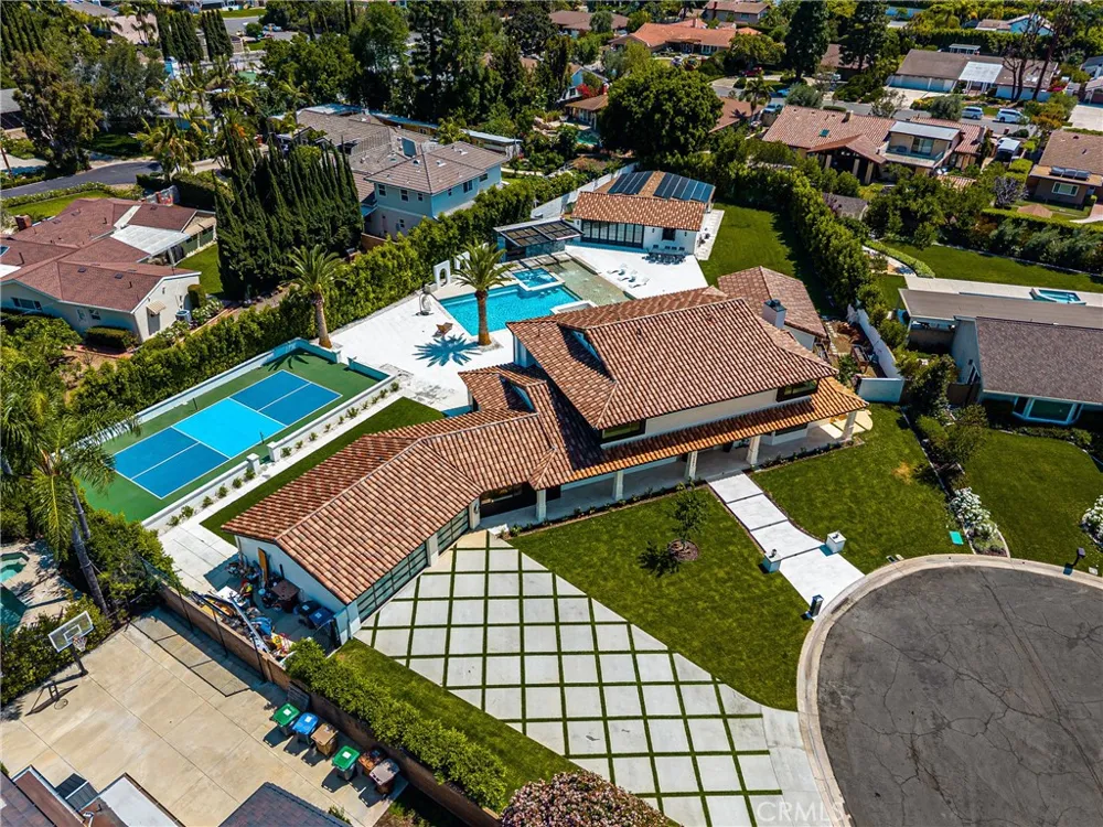 10282 OLD LAMPLIGHTER LANE Villa Park, CA 92861