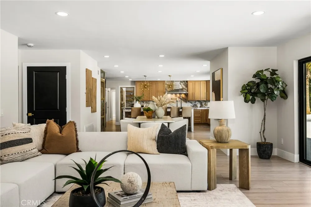 10282 OLD LAMPLIGHTER LANE Villa Park, CA 92861