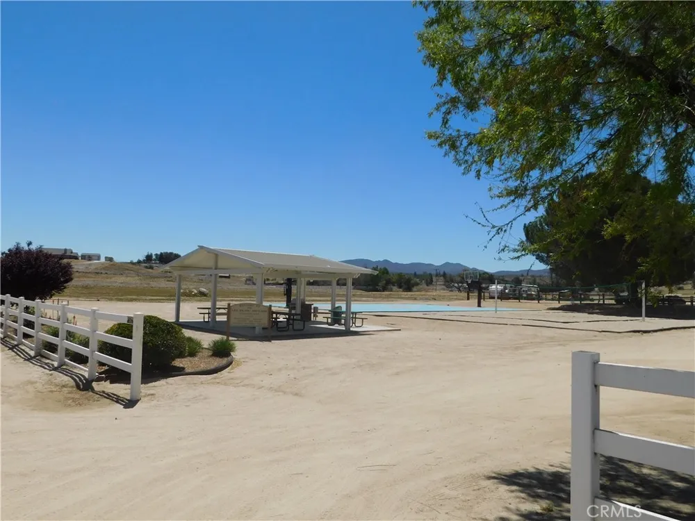 753 Rolling Hills Drive Aguanga, CA 92536