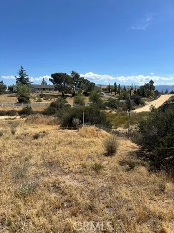 753 Rolling Hills Drive Aguanga, CA 92536