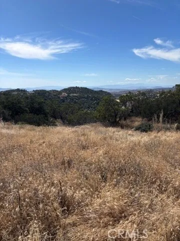 753 Rolling Hills Drive Aguanga, CA 92536