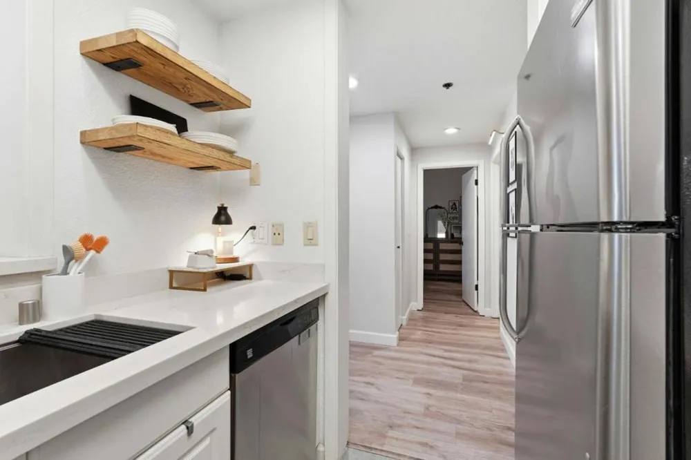 411 Park Avenue #106 San Jose, CA 95110