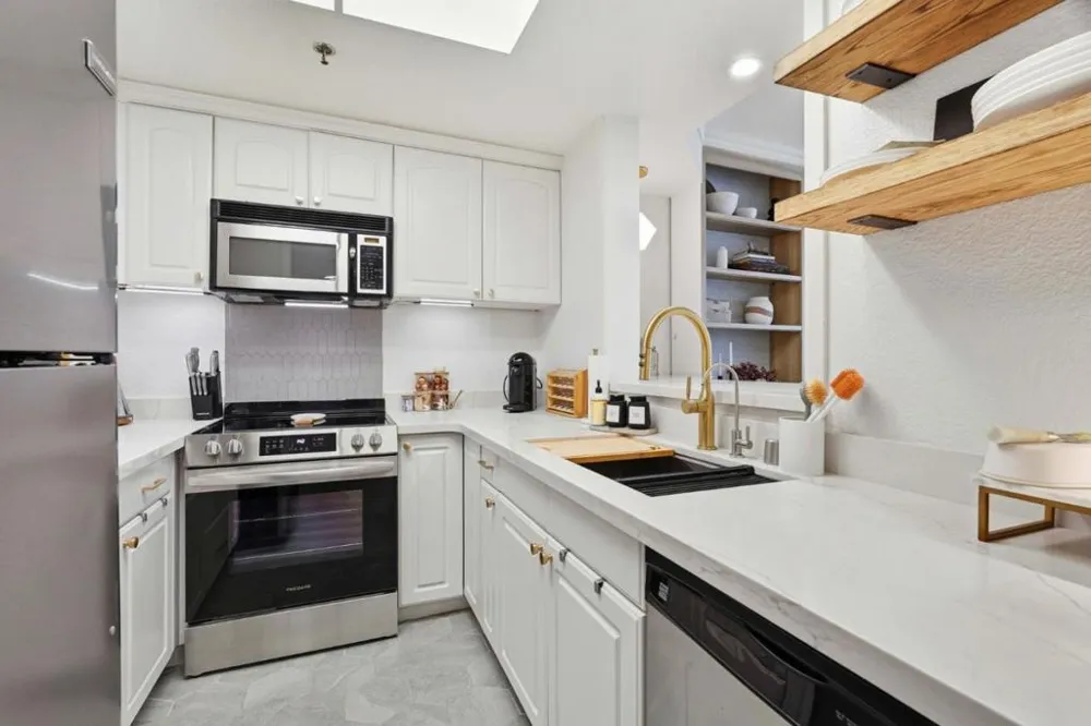 411 Park Avenue #106 San Jose, CA 95110