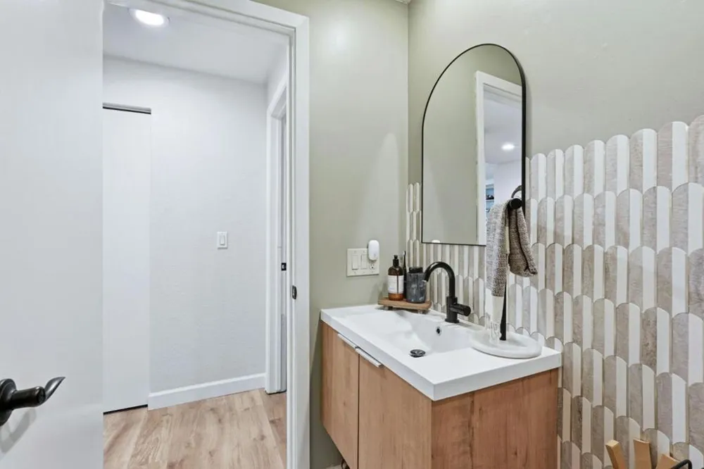 411 Park Avenue #106 San Jose, CA 95110