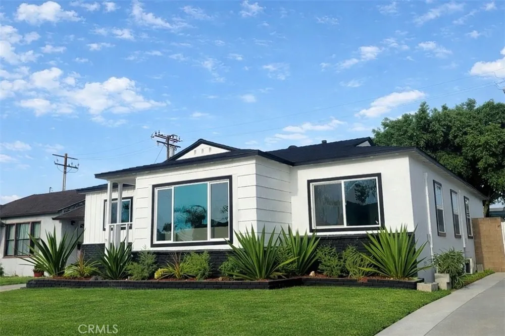 4113 Brock Avenue Lakewood, CA 90712