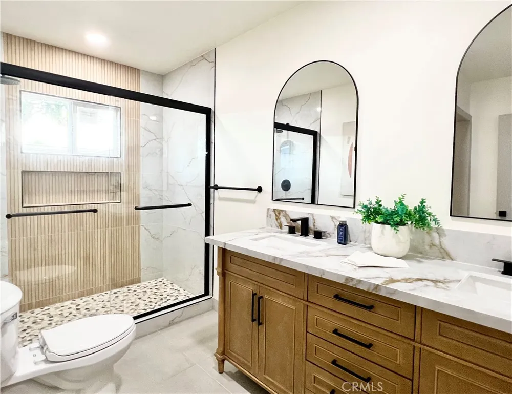 4113 Brock Avenue Lakewood, CA 90712