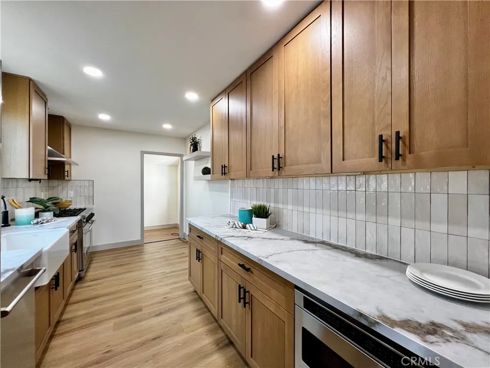 4113 Brock Avenue Lakewood, CA 90712