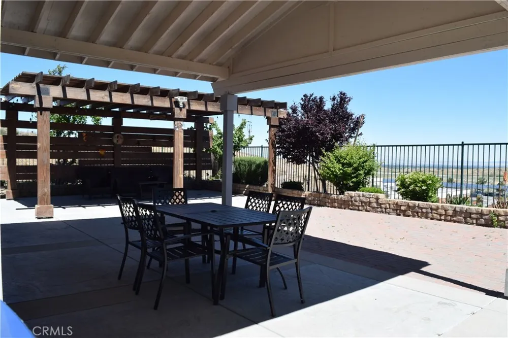 2901 Bracken Way Palmdale, CA 93551
