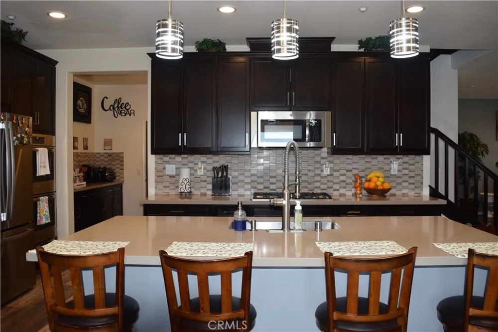 2901 Bracken Way Palmdale, CA 93551