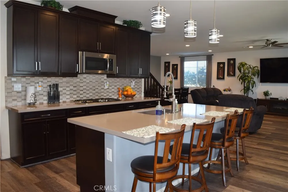 2901 Bracken Way Palmdale, CA 93551