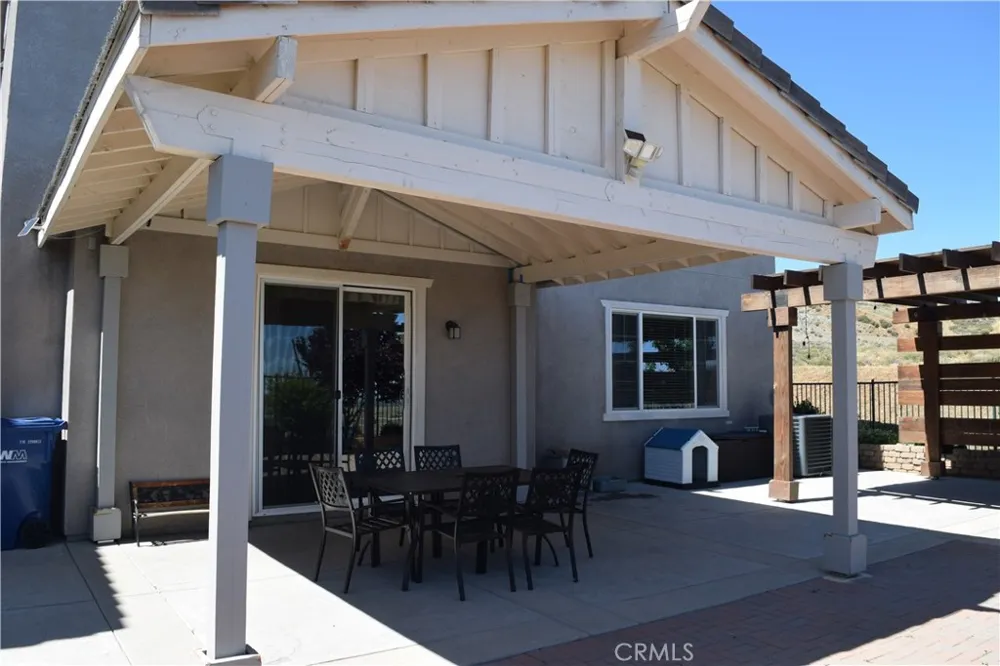 2901 Bracken Way Palmdale, CA 93551
