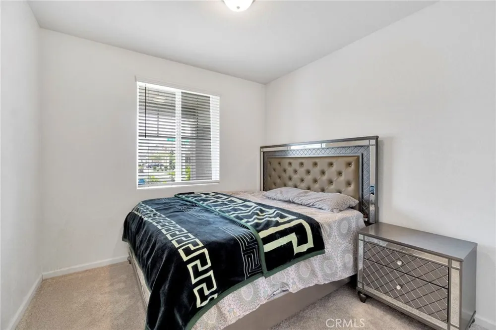 6118 E Berkeley Fresno, CA 93727