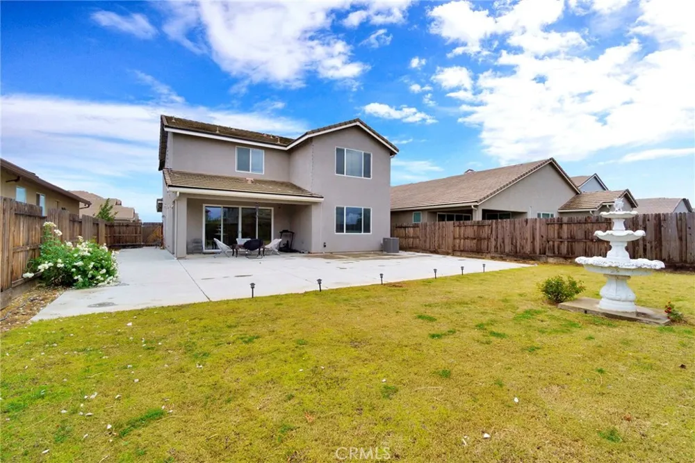 6118 E Berkeley Fresno, CA 93727
