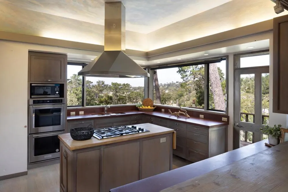 3198 Del Ciervo Road Pebble Beach, CA 93953