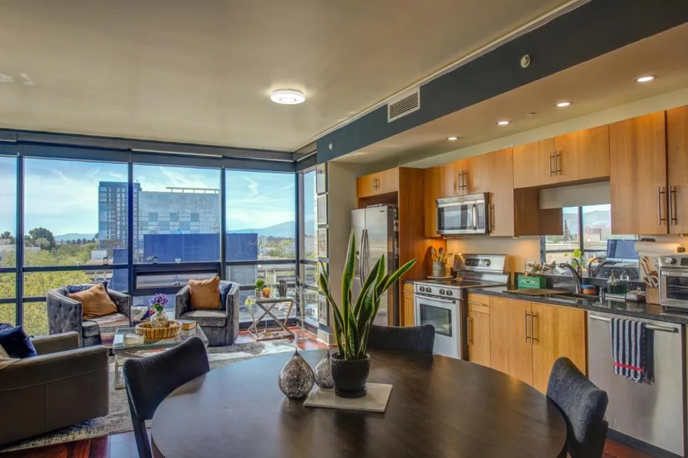 88 E San Fernando Street #704 San Jose, CA 95113