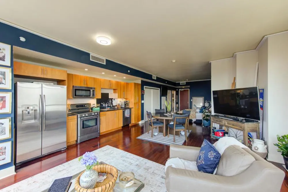 88 E San Fernando Street #704 San Jose, CA 95113