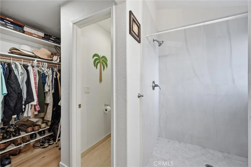 17372 Greenridge Hidden Valley Lake, CA 95467