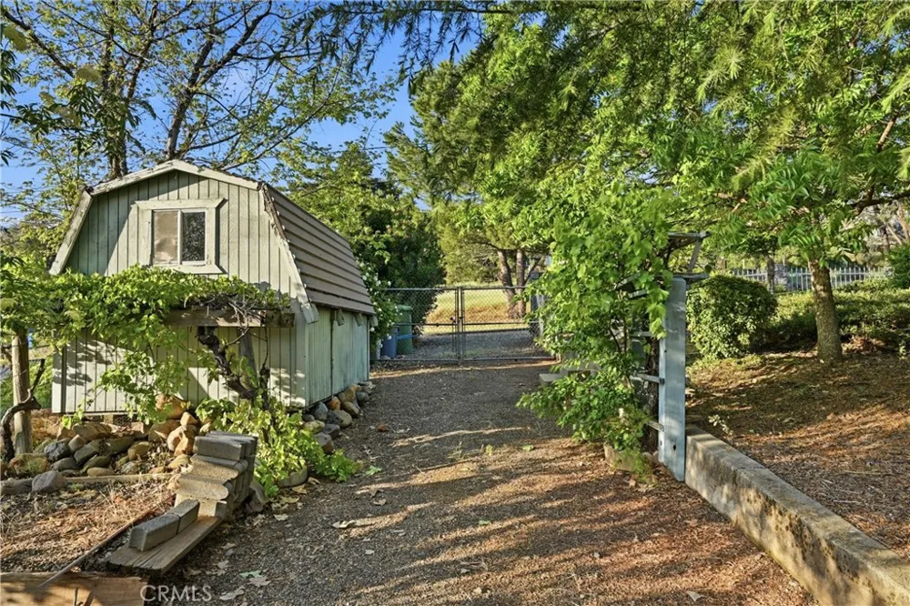 17372 Greenridge Hidden Valley Lake, CA 95467