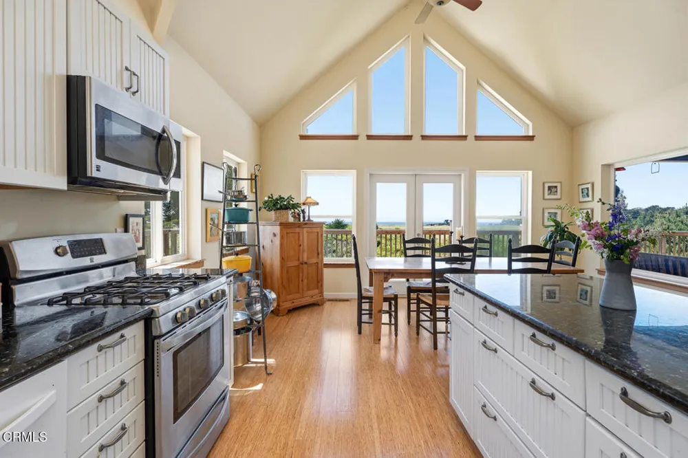 43700 Creamery Lane Manchester, CA 95459