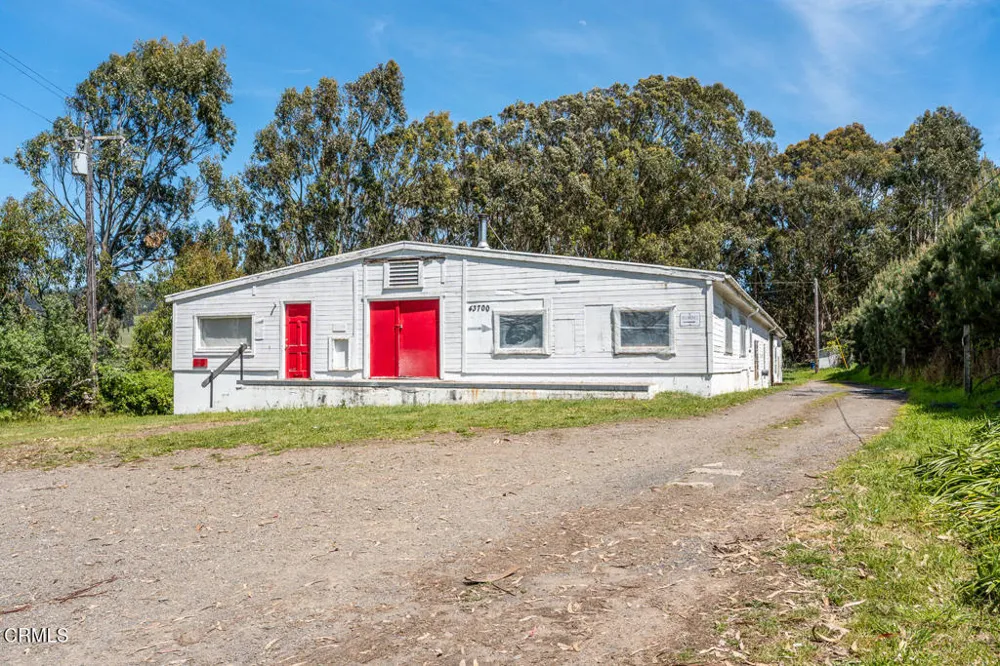 43700 Creamery Lane Manchester, CA 95459