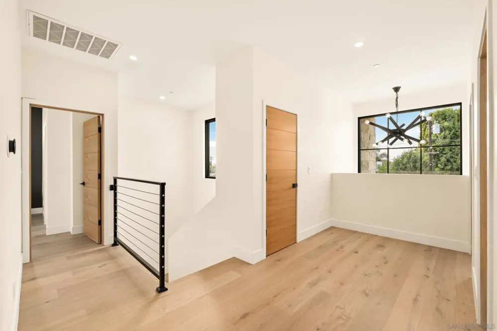 1531 Lieta St San Diego, CA 92110