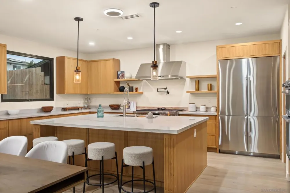 1531 Lieta St San Diego, CA 92110