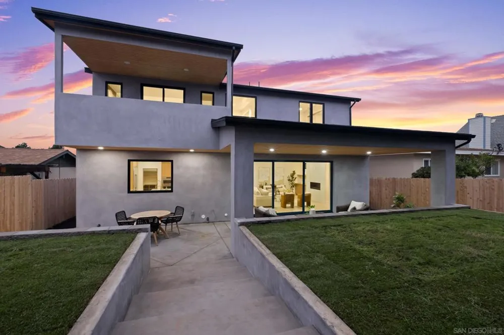 1531 Lieta St San Diego, CA 92110