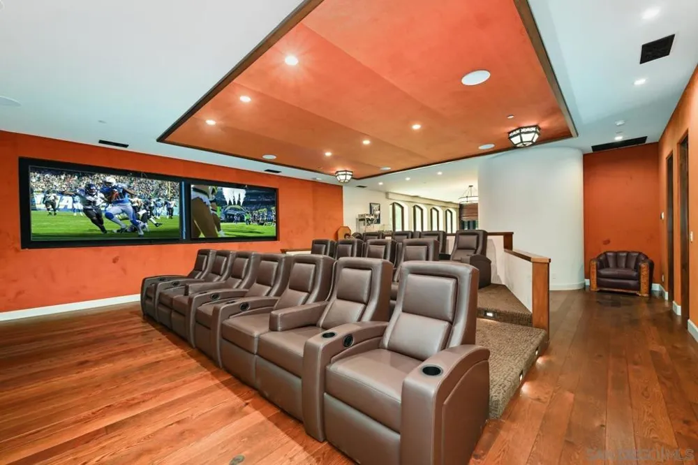 7029 Las Colinas Rancho Santa Fe, CA 92067