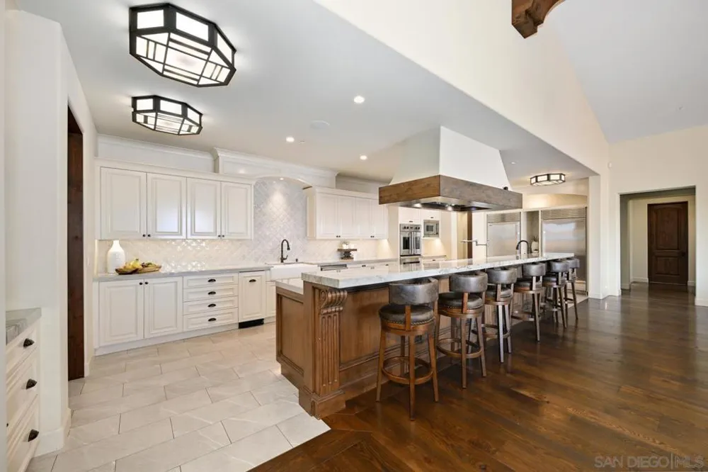 7029 Las Colinas Rancho Santa Fe, CA 92067
