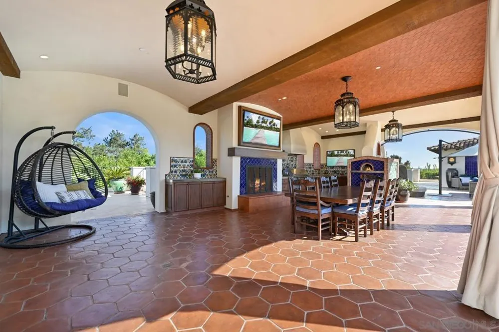 7029 Las Colinas Rancho Santa Fe, CA 92067