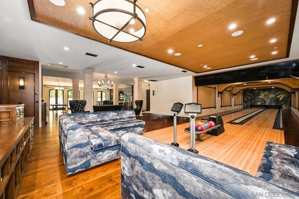 7029 Las Colinas Rancho Santa Fe, CA 92067