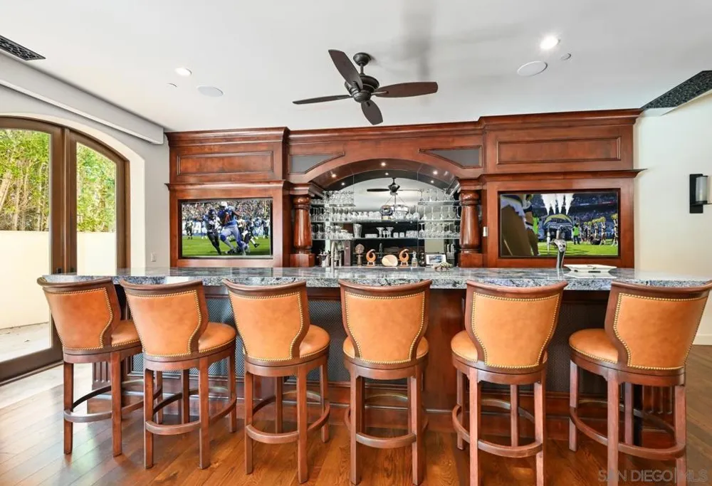 7029 Las Colinas Rancho Santa Fe, CA 92067