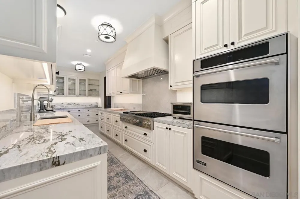 7029 Las Colinas Rancho Santa Fe, CA 92067
