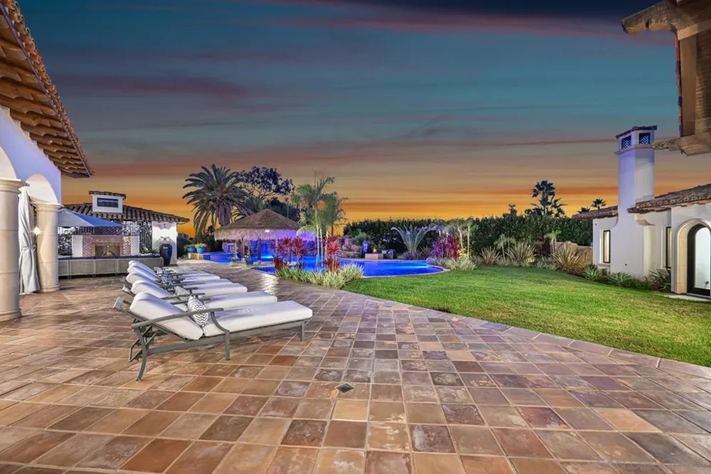 7029 Las Colinas Rancho Santa Fe, CA 92067