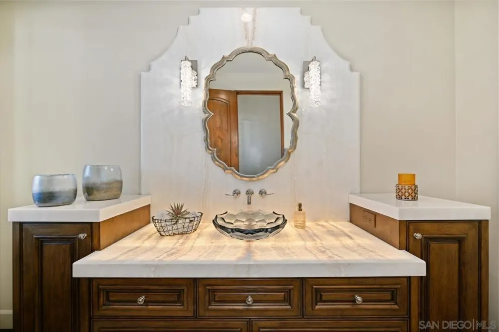 7029 Las Colinas Rancho Santa Fe, CA 92067