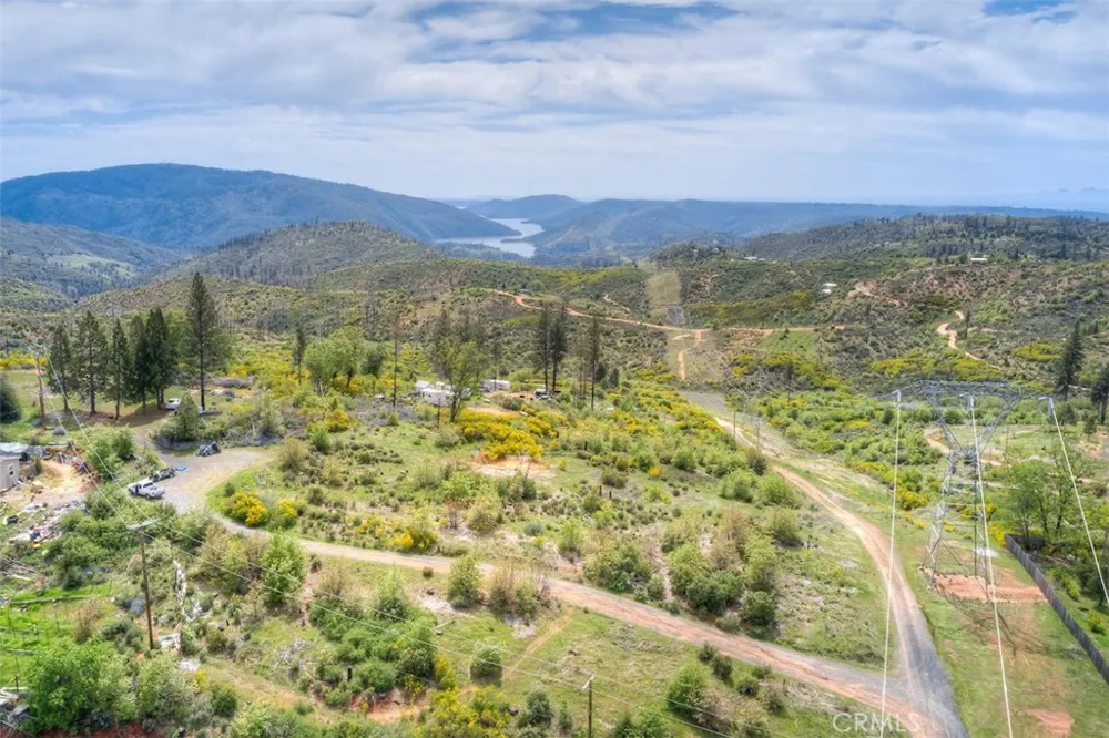 3998 Hard Times Lane Oroville, CA 95965