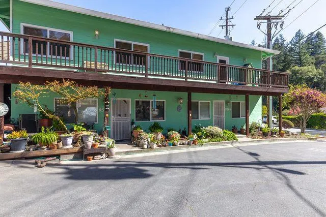 9566 Mill Street Ben Lomond, CA 95005