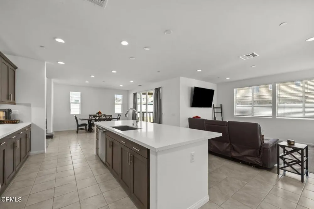 151 Rose Street Fillmore, CA 93015