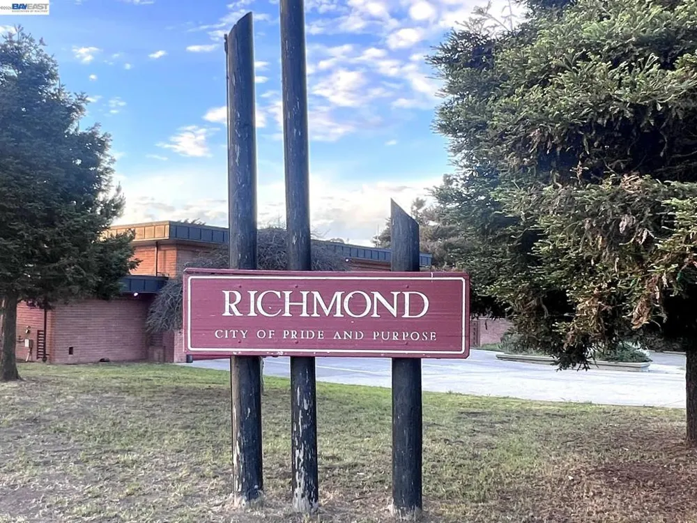 634 8TH St Richmond, CA 94801