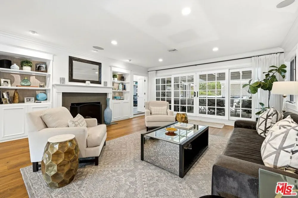 24317 Bridle Trail Road Hidden Hills, CA 91302