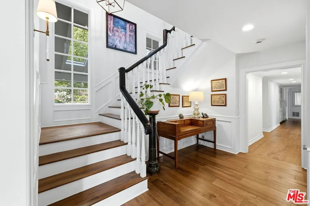 24317 Bridle Trail Road Hidden Hills, CA 91302