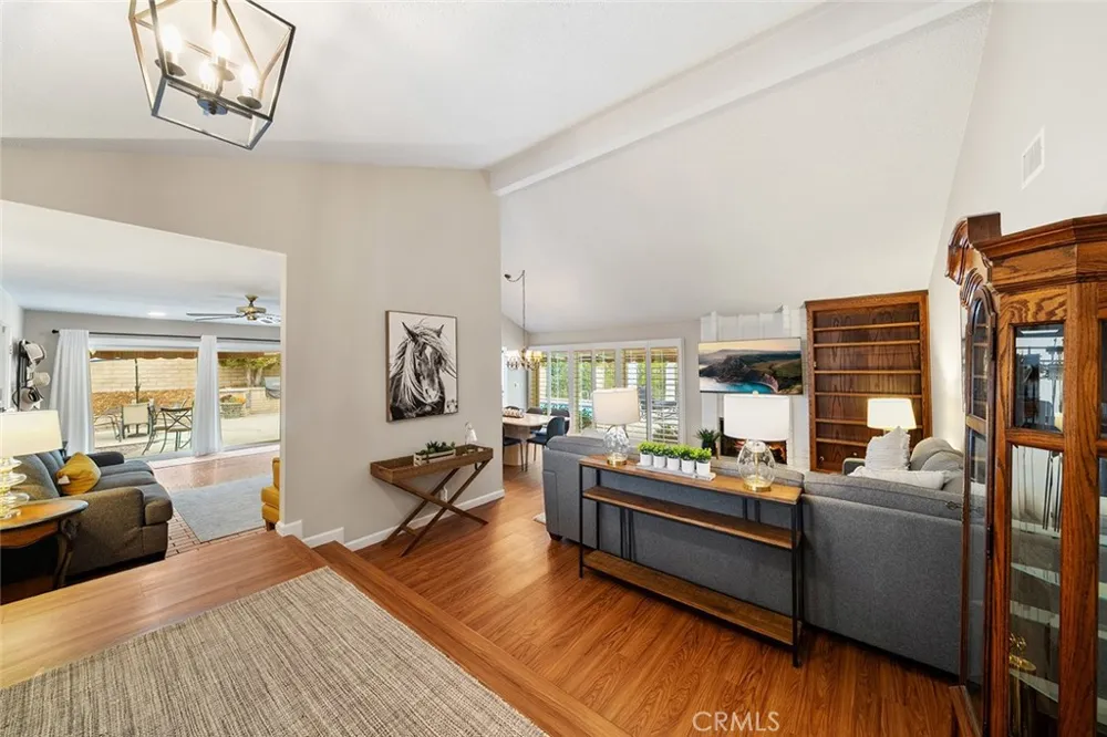 1622 Via Alegre San Dimas, CA 91773