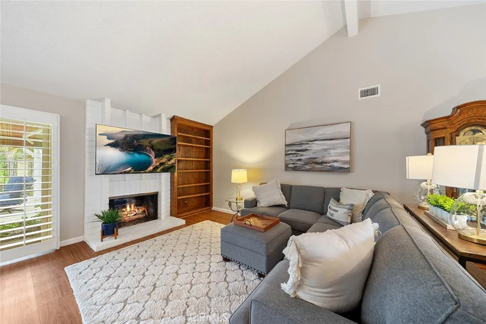 1622 Via Alegre San Dimas, CA 91773