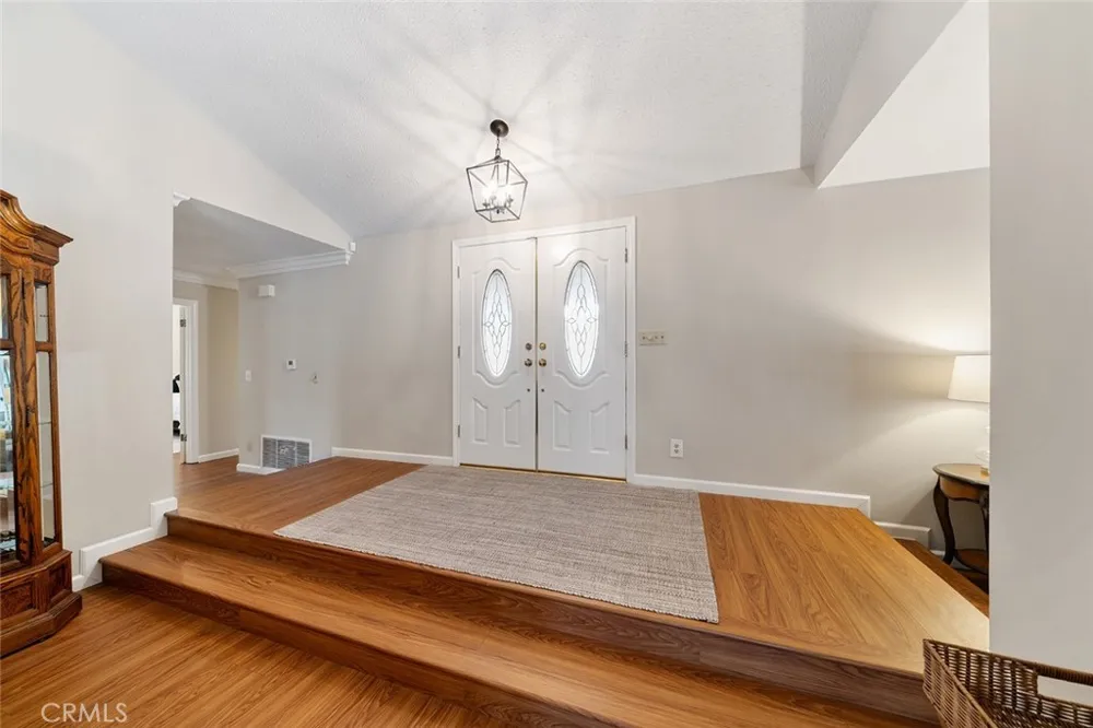 1622 Via Alegre San Dimas, CA 91773