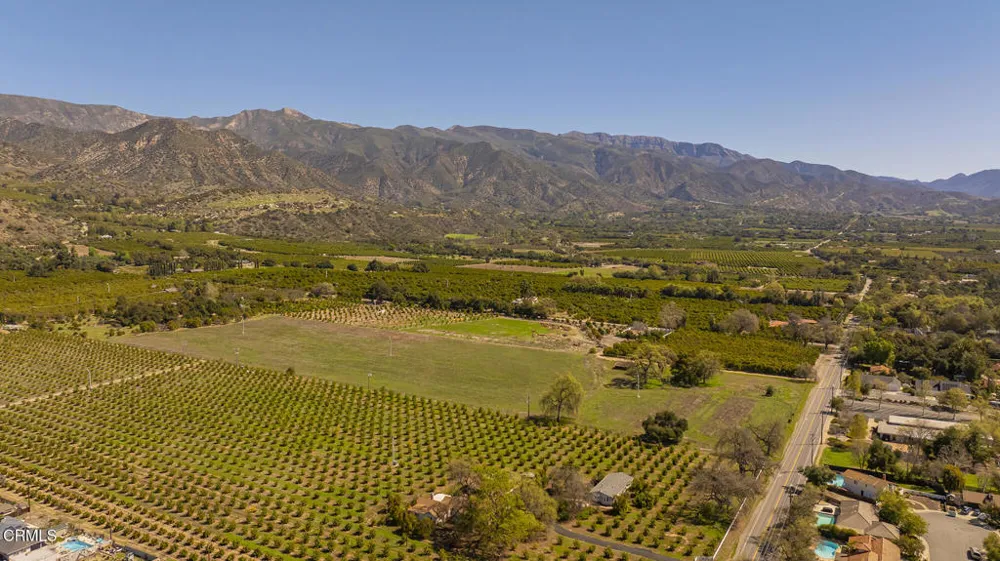 1201 Grand Avenue Ojai, CA 93023