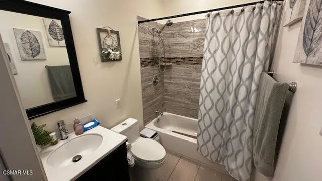 1755 Heywood Street #203 Simi Valley, CA 93065
