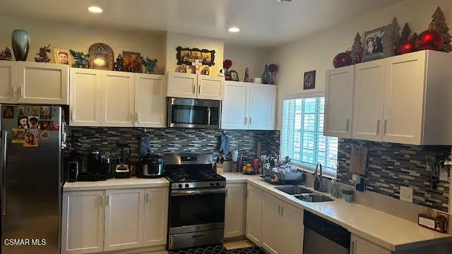 1755 Heywood Street #203 Simi Valley, CA 93065