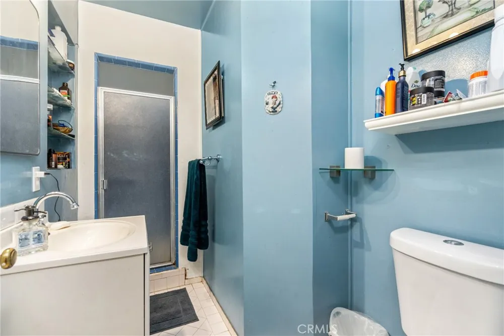 1333 Singingwood Pomona, CA 91767
