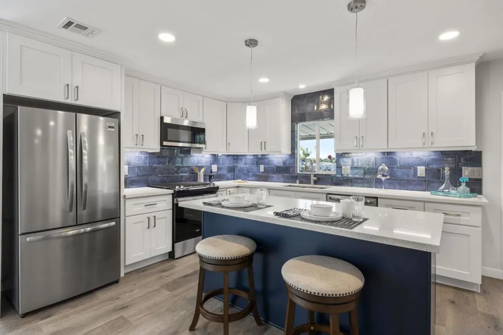 7102 San Bartolo St #11 Carlsbad, CA 92011
